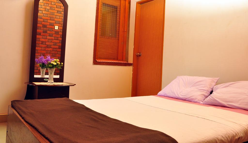 Primrose Inn Kandy Extérieur photo